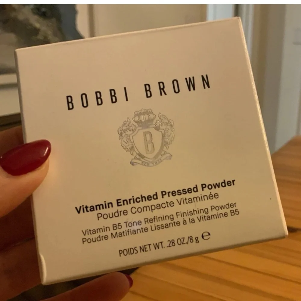 NIB BOBBI BROWN Vitamin Enriched Pressed Powder Compact PEACH Full Size $55